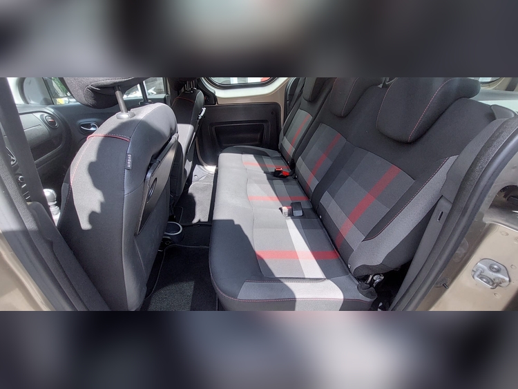 Dacia Dokker 1.5 dci 95cv foto 9